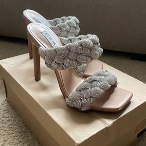 Steve Madden size 6.5/ 2 strap braided rhinestone/nude/silver